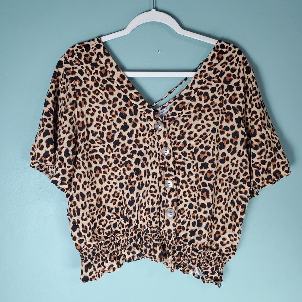 Maurices Womens Lightweight Button Front Leopard Print Smocked SS Top Size XL